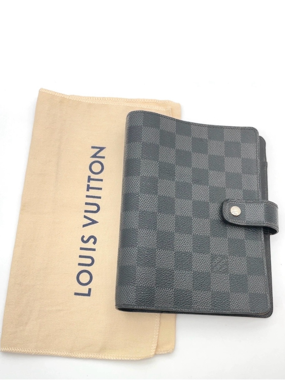 Louis Vuitton Damier
Graphite Agenda